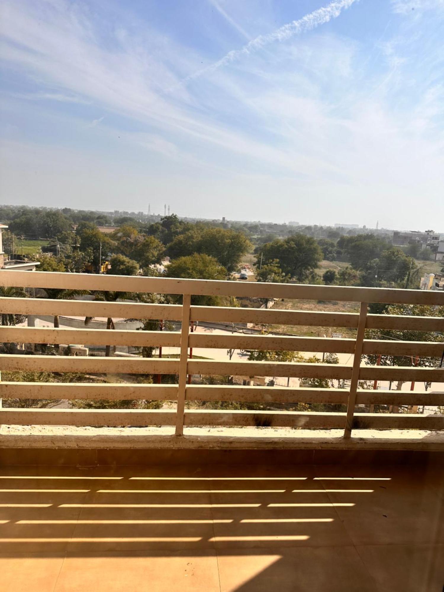 Shri Dham Apartment *